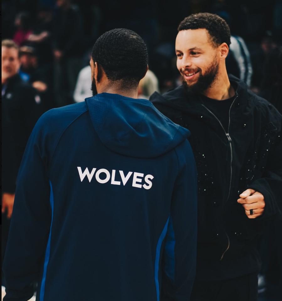 B体育app下载-西部格局：森林狼复仇勇士重返前6 火箭距第二仅2胜场 湖人稳第5